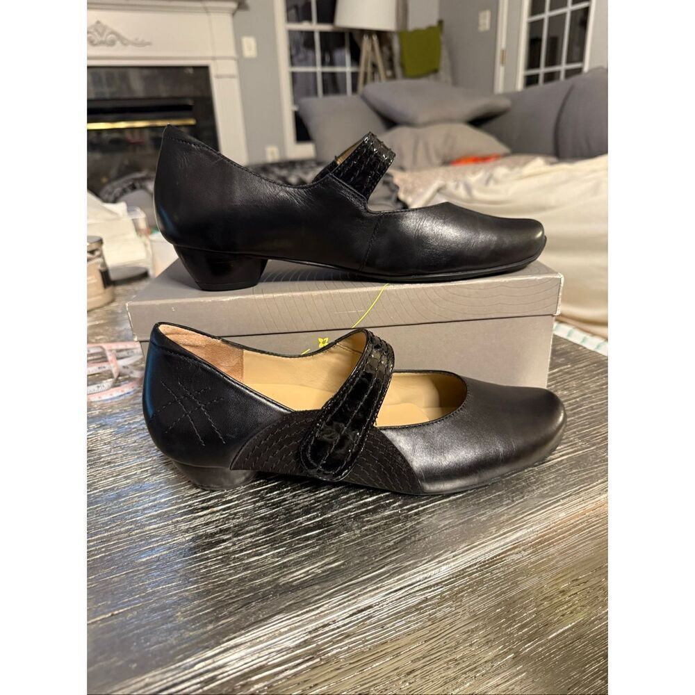 Ziera Control Black Suede Patent Leather Mary Jane Shoes sz 10.5 W (has box) Com
